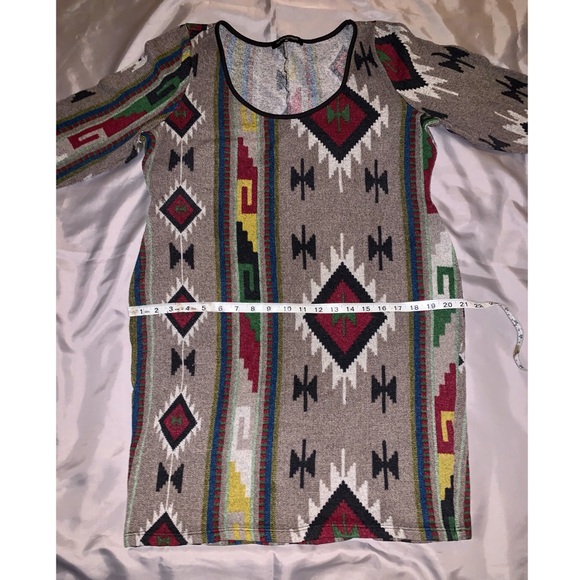 Sweater Dress Tribal (Plus Size) - Picture 4 of 7